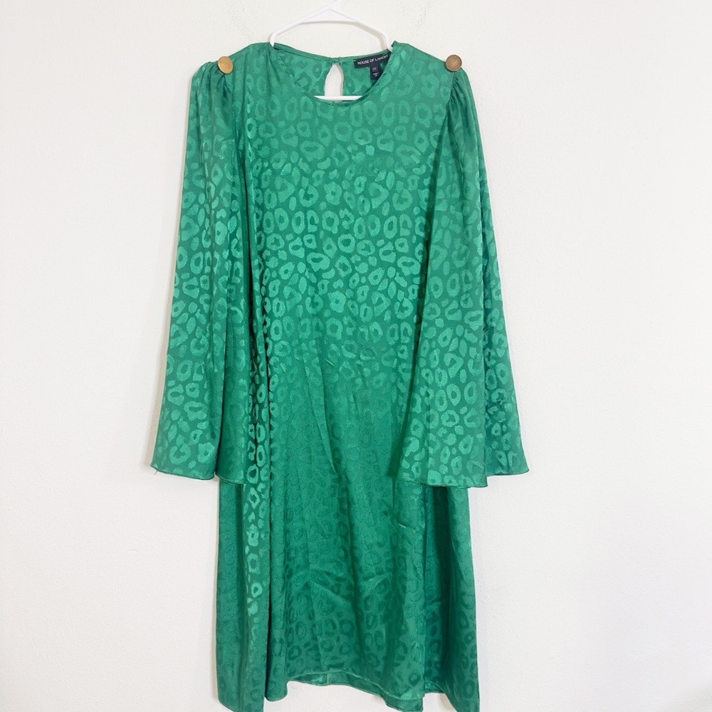 House of lancry satin green animal print shift dress